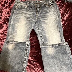 Women’s Curvy Boot Miss Me Jeans